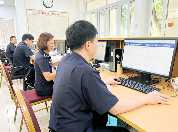 Hai Duong Customs innovates to better serve businesses